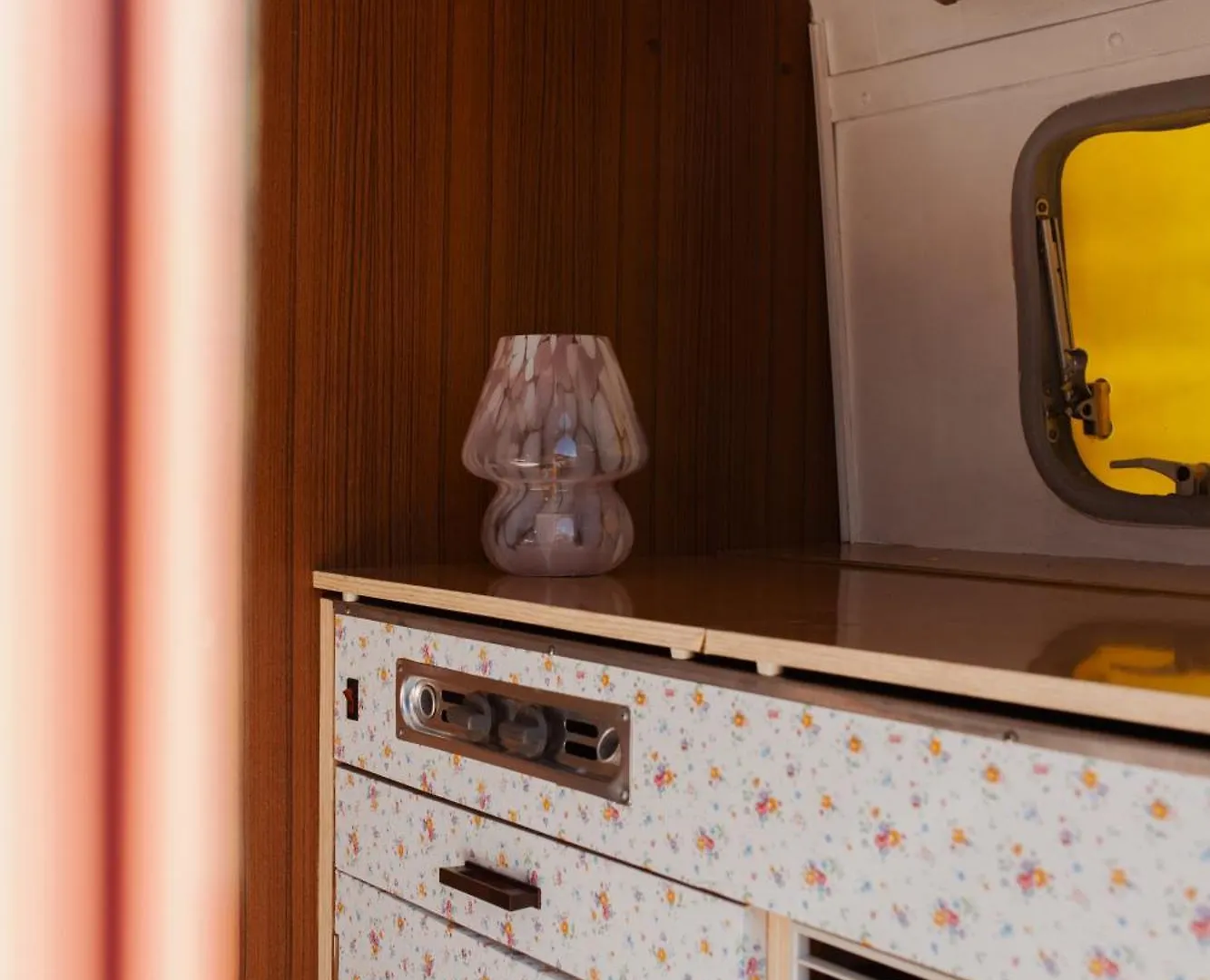Campsite De Buitenkans Urban Camping - Unique Cabins Rotterdam